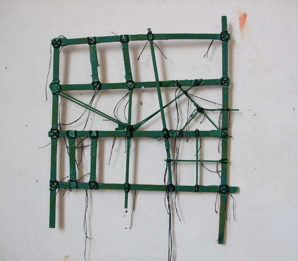 draadfiguur 2008, bamboe assemblage 35 x 40 cm